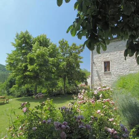 Tatil Evi Peaceful Holiday In With Swimming Pool Acqualagna
