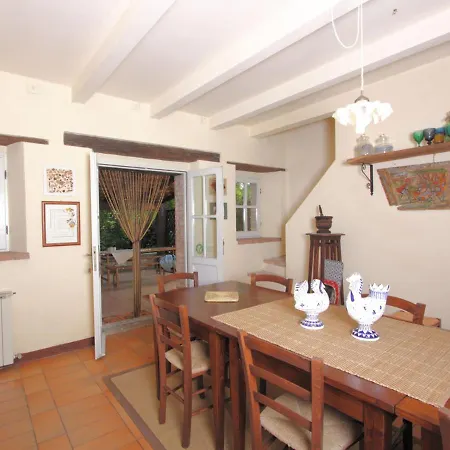Tatil Evi Peaceful Holiday In With Swimming Pool
